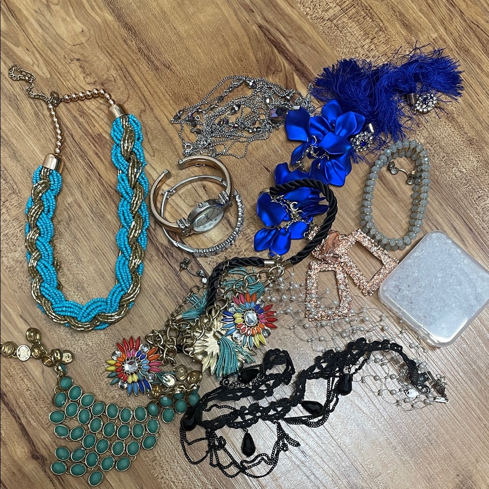 Jewelry Lot